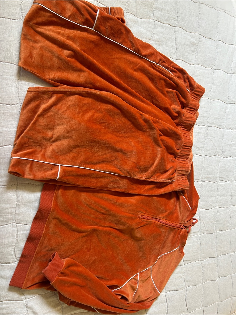 Urban outfitter velour sweatsuit